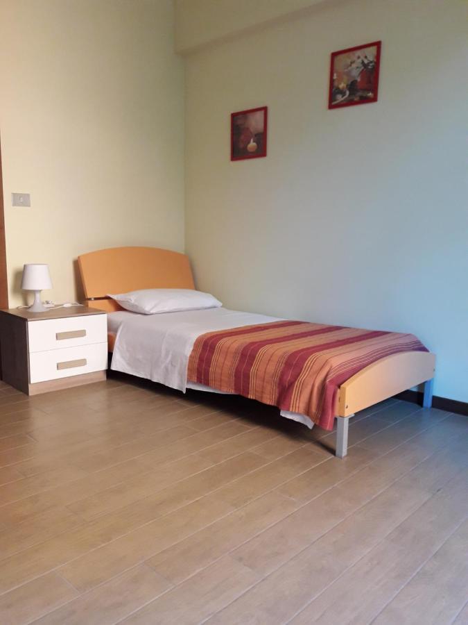 La Casa Nel Verde 2 โบโลญญา ภายนอก รูปภาพ