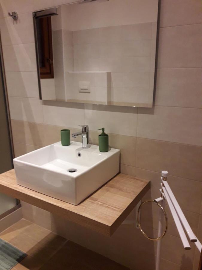 La Casa Nel Verde 2 โบโลญญา ภายนอก รูปภาพ